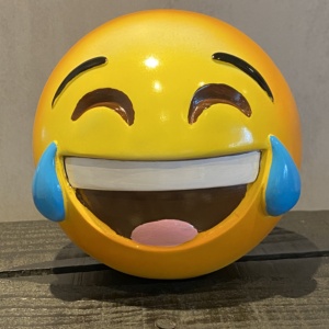 Emoticon beeldje Smile Traan 14cm