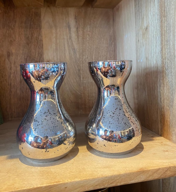 Vaasjes 2 stuks Glas